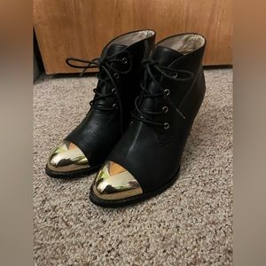 ALDO Gold Toe lace up Ankle boots